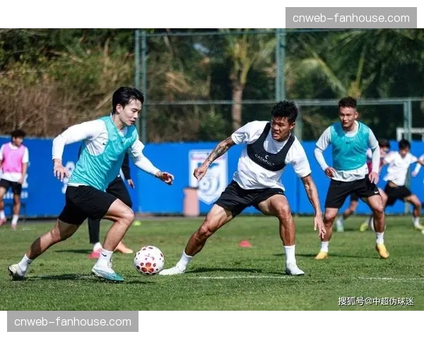 中超理性运营时代：租借+买断成主流，实用型外援取代天价巨星