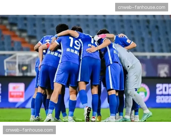 山东泰山迎战武汉三镇,卫冕冠军与升班马对决成焦点